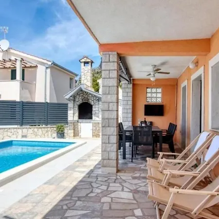 Holiday home Mirka - With Heated Pool
